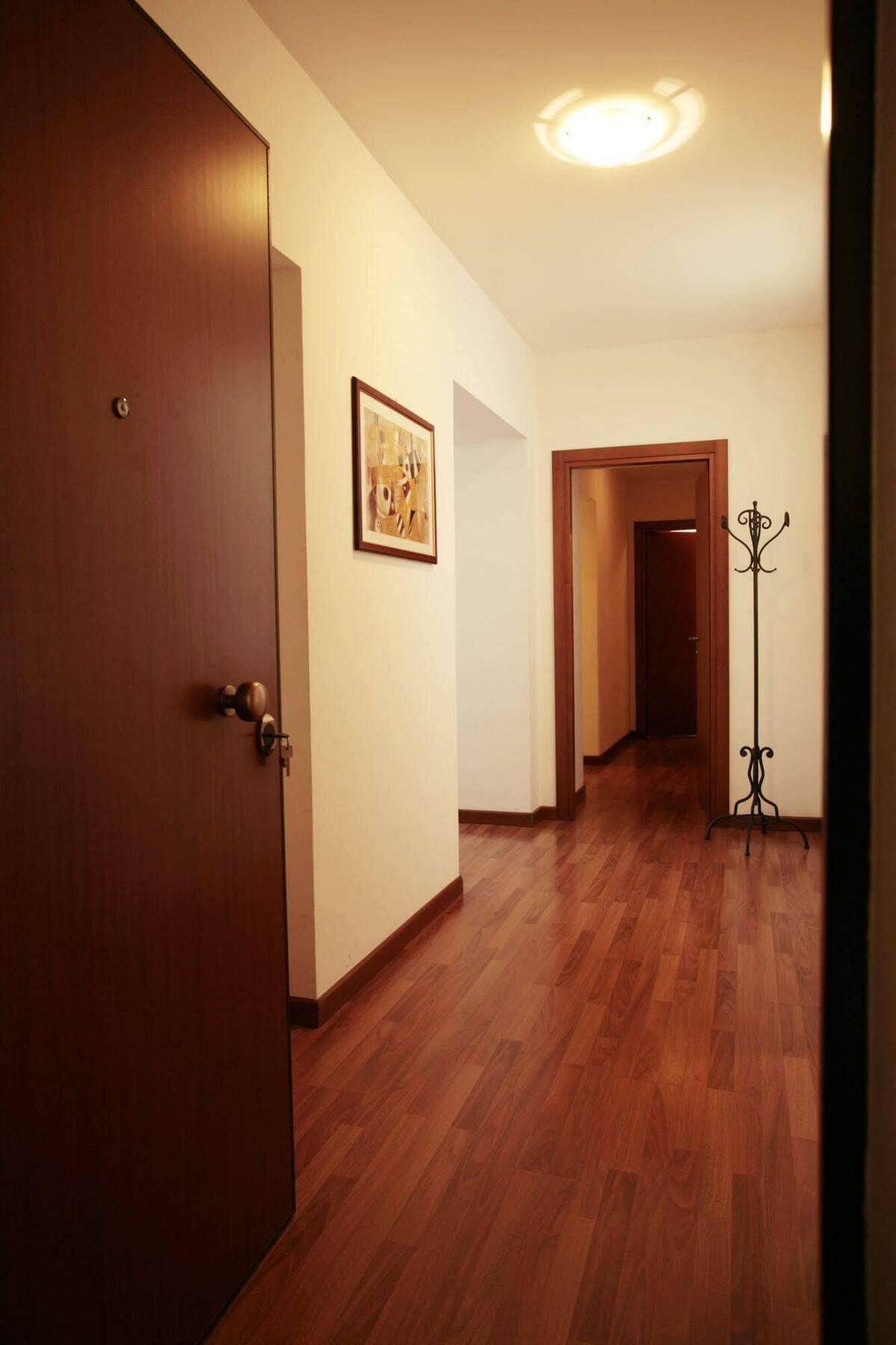 Residence Theresia- Tailor Made Stay Триест Экстерьер фото